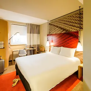 Ibis Hotell